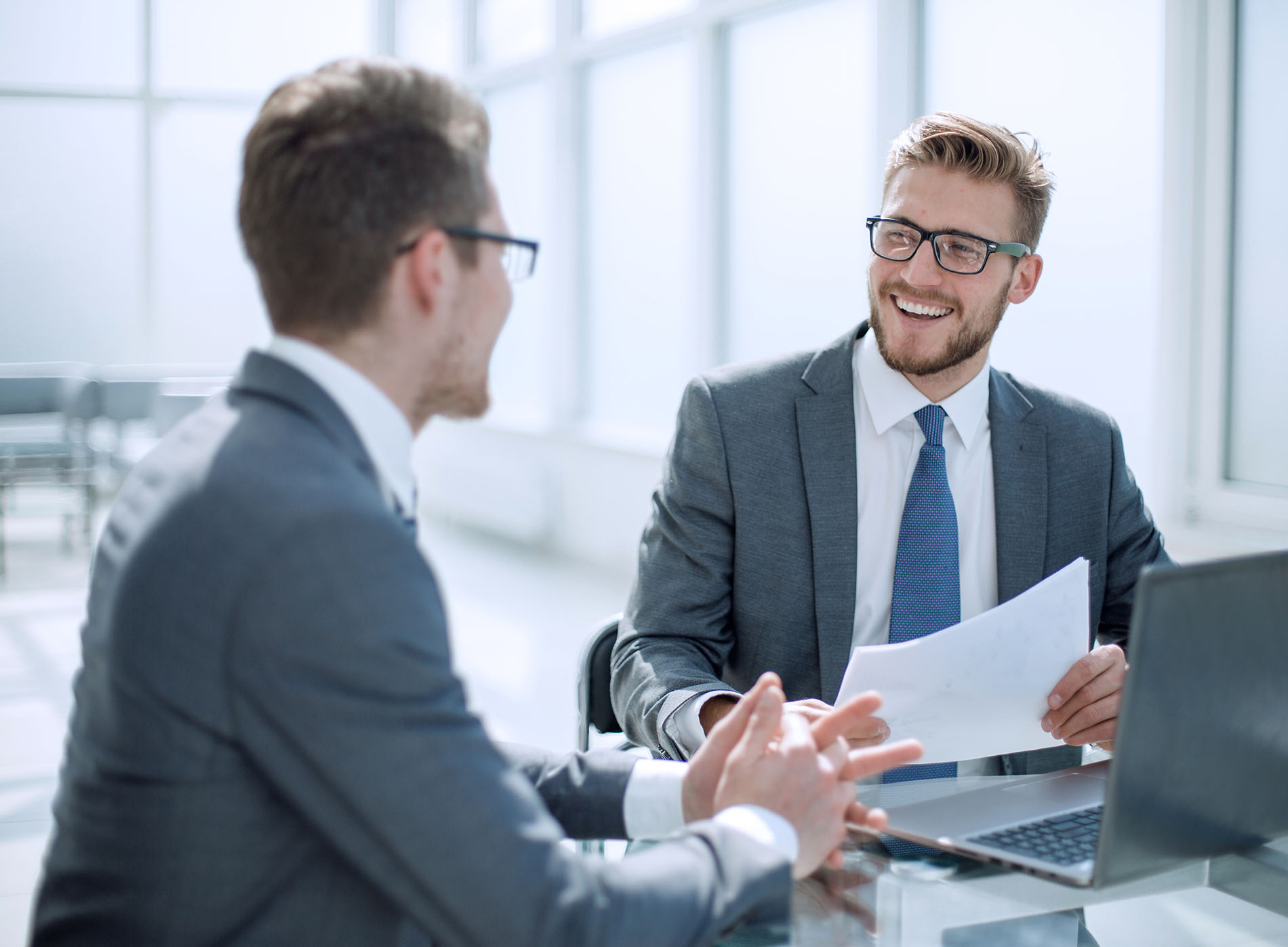 DAF (Directeur financier administratif) de transition : travaillez en toute autonomie, sur des projets à fort enjeu, au sein d’entreprises qui valorisent votre expertise et vos résultats.