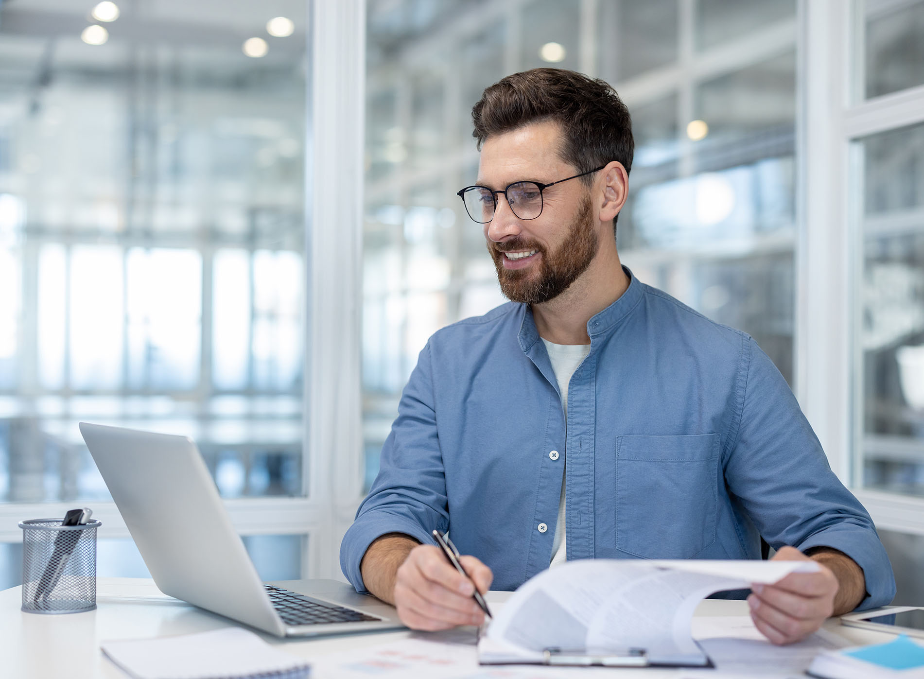 Départ soudain, absence ou surcharge interne ? Un Crédit Manager de transition prend le relais pour garantir la maîtrise du risque client et la fluidité des encaissements.